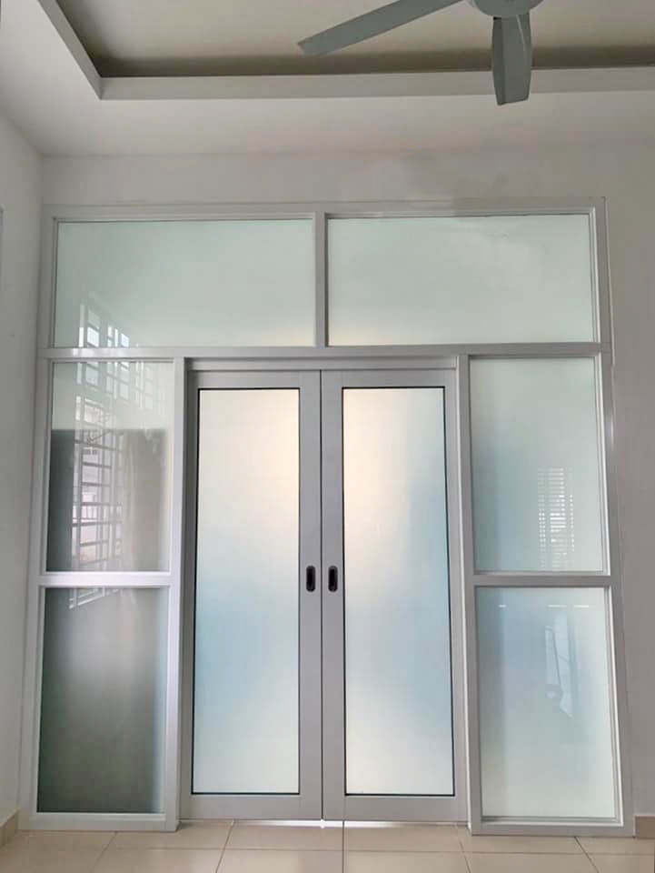 Vhome Design & Marketing Sdn. Bhd. | Hanging Door